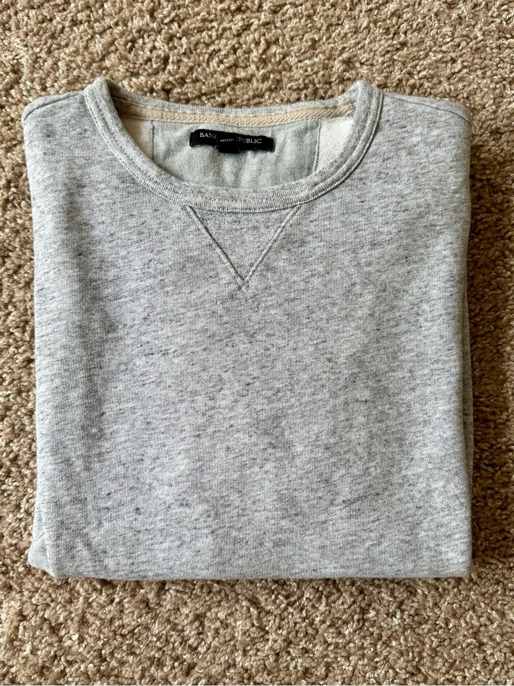 Banana Republic Light Heather Gray Crewneck Sweatshirt - Picture 3 of 6